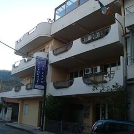 לינה וארוחת בוקר B&B La Grotta 2*