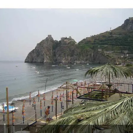 B&B La Grotta 2*