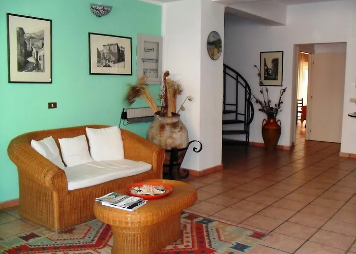 B&B La Grotta 住宿加早餐酒店