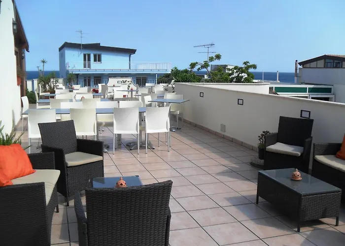 住宿加早餐酒店 B&B La Grotta SantʼAlessio Siculo